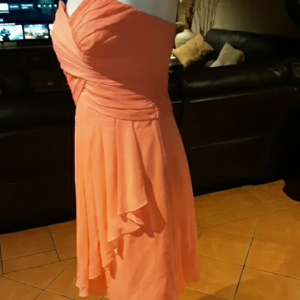David's Bridal Strapless Coral Dress - Picture 7 of 15
